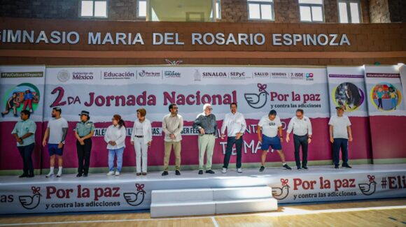 Exhorta Rocha Moya a jóvenes a promover una cultura de paz y alejarse de las adicciones