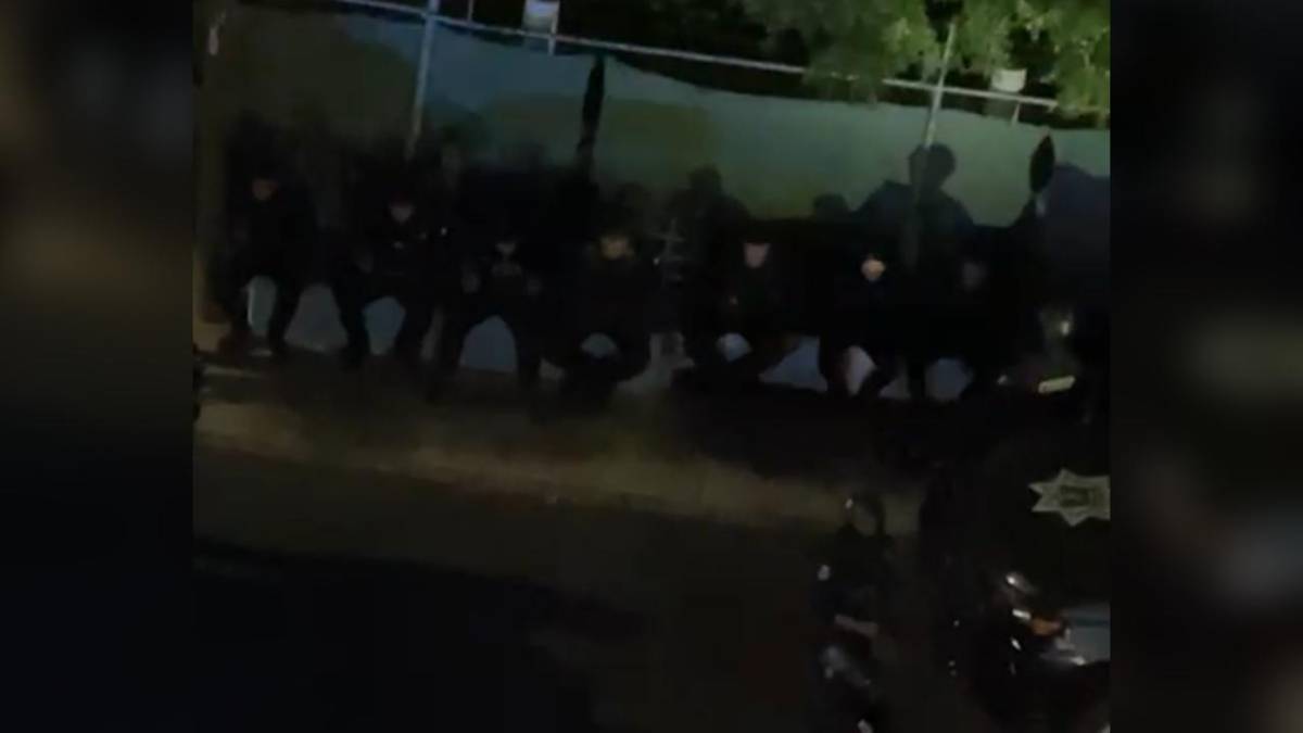 siete policias municipales detenidos