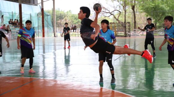 Sinaloa inicia con derrota en Handball de Olimpiada Nacional 2025