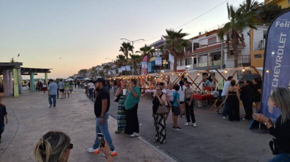 Un éxito el Topolobampo Fest; hubo música en vivo, mariscos y taquiza