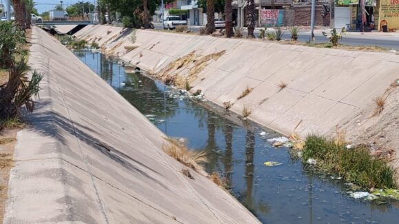 Impulsa PC Ahome gestión ante Semarnat para desazolvar dren Juárez y evitar inundaciones en Los Mochis