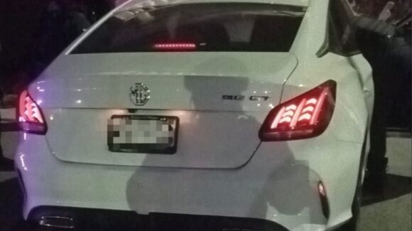 Recuperan automóvil que acababa de ser despojado en Culiacán