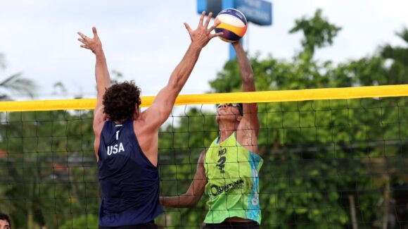 Guasavense gana oro en Tour Norceca de voleibol de playa en Honduras