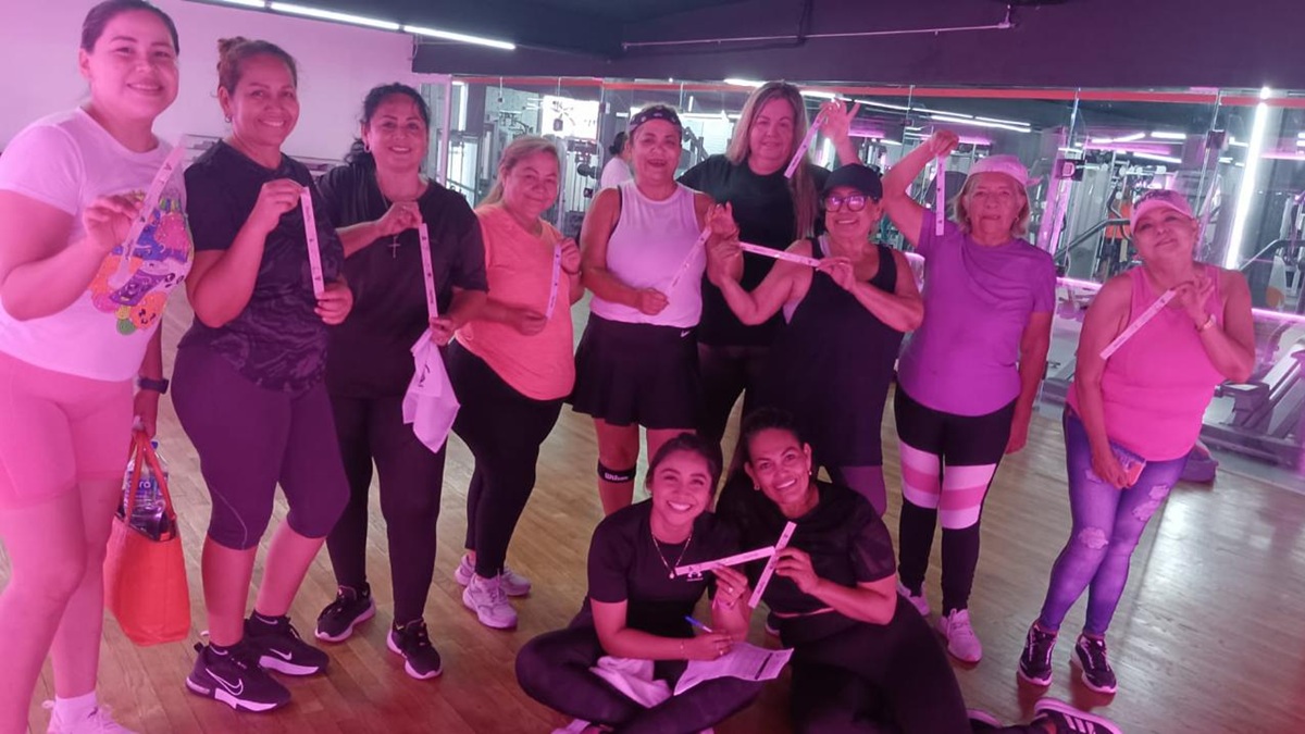 Zumberas en Mazatlán se unen en apoyo a Casa Valentina