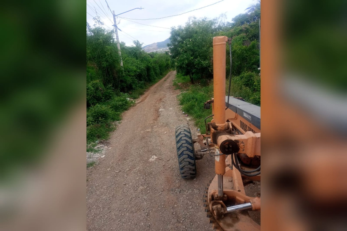 Caminos raspados tras las lluvias en Mazatlán