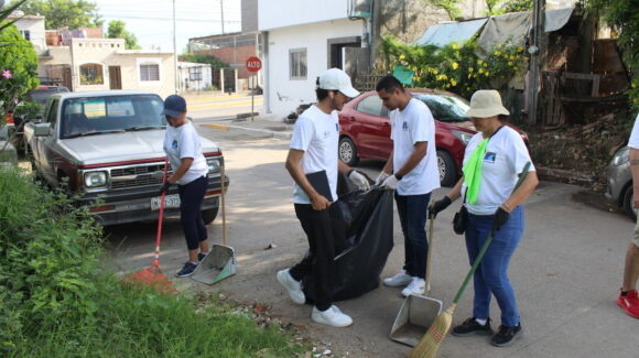 Regresa la jornada de servicios de JUMAPAM a la colonia Insurgentes de Mazatlán, con limpieza, atención ciudadana y mantenimiento
