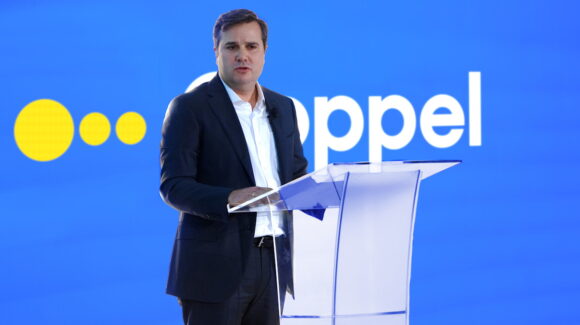 Diego Coppel asume la dirección general de Grupo Coppel y Agustín Coppel permanece como presidente del Consejo
