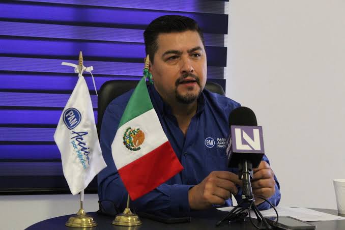 El presidente del Comité Municipal del PAN en Mazatlán, Evaristo Corrales