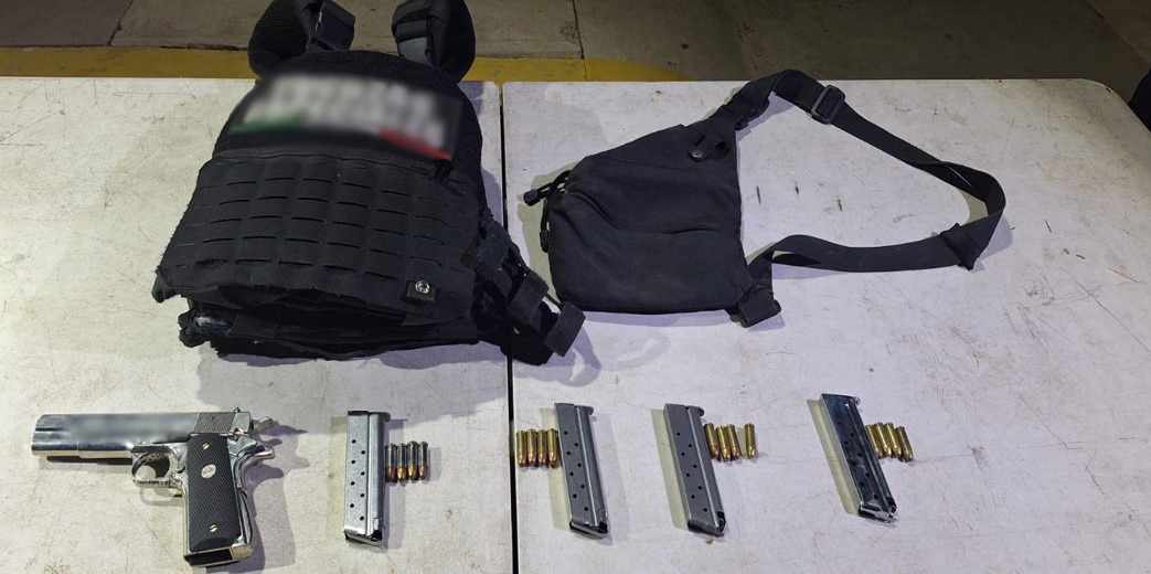 En diferentes operativos en Culiacán aseguran a un sujeto armado y diversas drogas