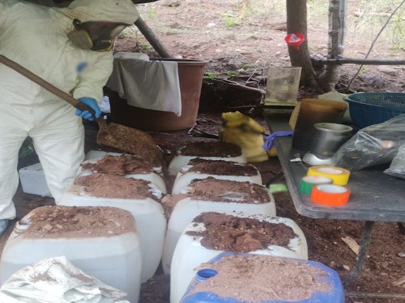En distintos operativos en Culiacán inhabilitan laboratorios y áreas de concentración
