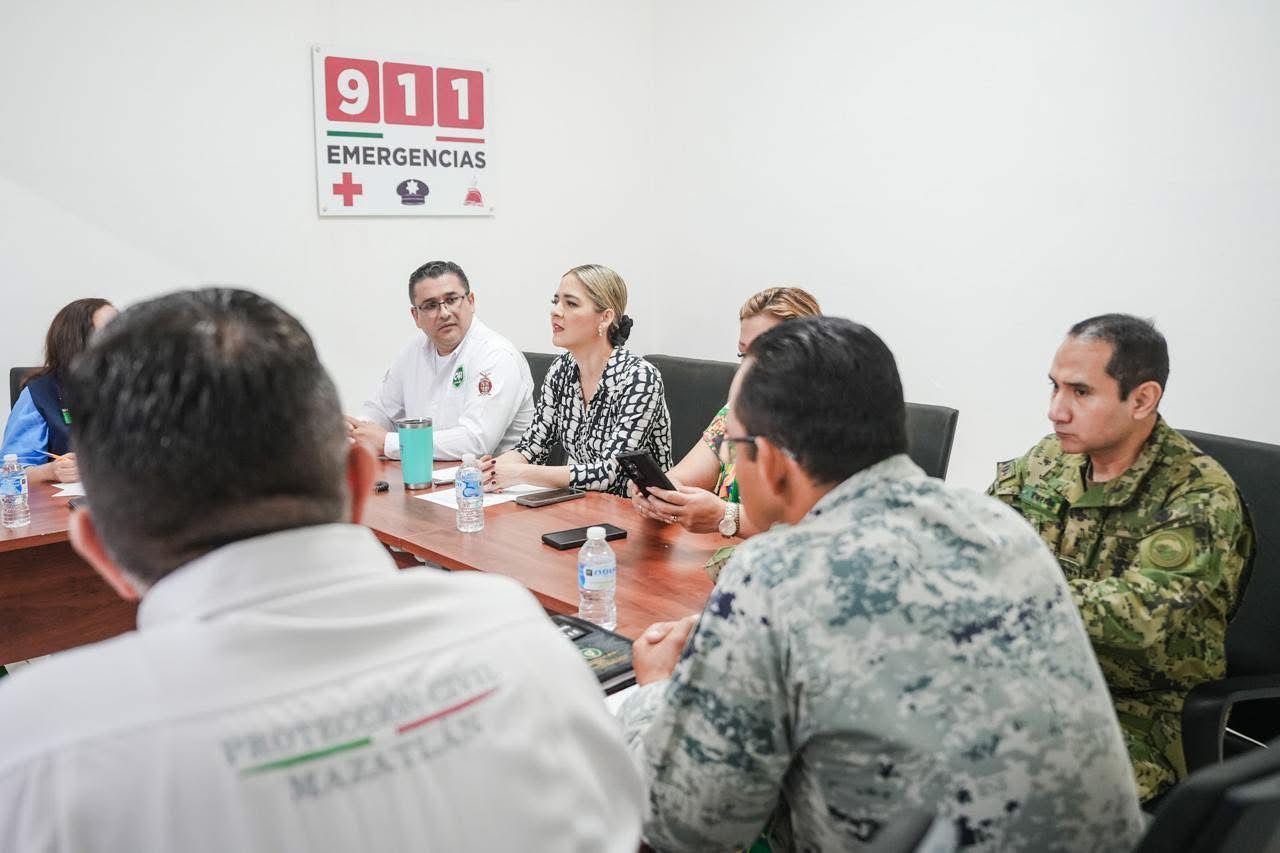 Evalúan resultados del Operativo de Verano en Mazatlán en Mesa de Seguridad y Construcción de La Paz