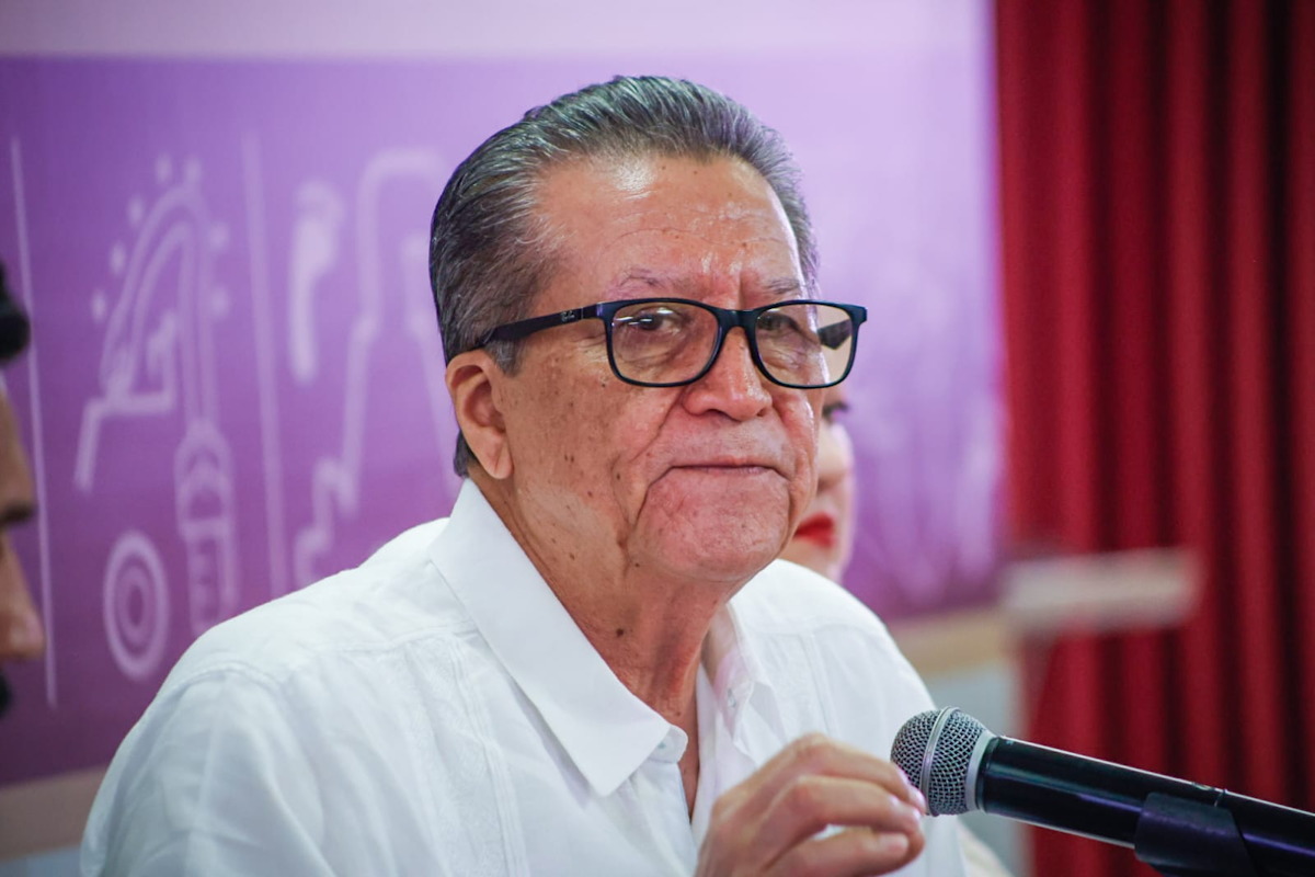 Feliciano Castro en la vocería