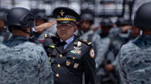 De mando estatal a prisión militar: cae el general Víctor Chávez en medio de señalamientos graves