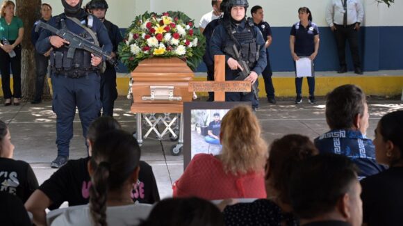 A 10 meses de violencia, 42 agentes policiales han sido asesinados en Sinaloa: Fiscalía