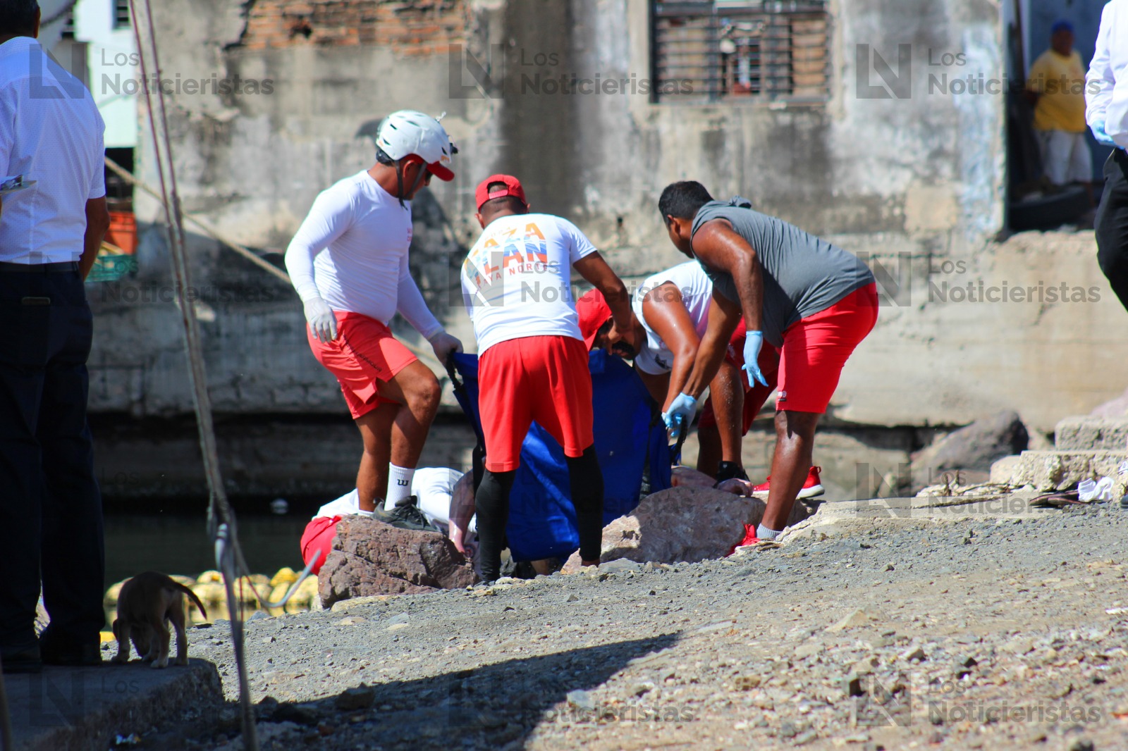 Localizan cuerpo sin vida flotando bajo el puente Juárez en Mazatlán