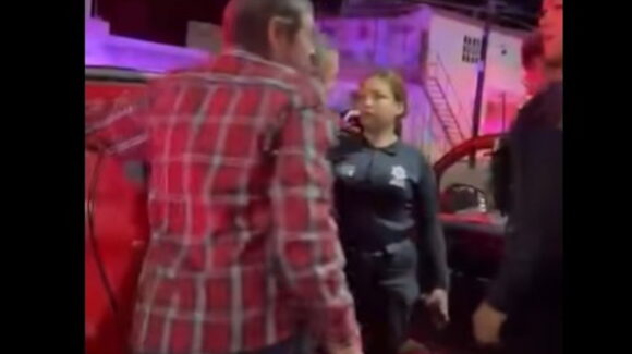 En manos de Honor y Justicia policía de Guasave que chocó en aparente estado de ebriedad