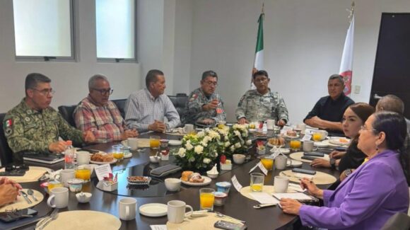 Preside Rocha reunión de la Mesa de Seguridad en la SSPE, dan seguimiento a acciones operativas