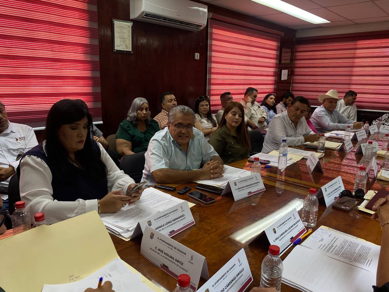 Sesión de Cabildo en Guasave