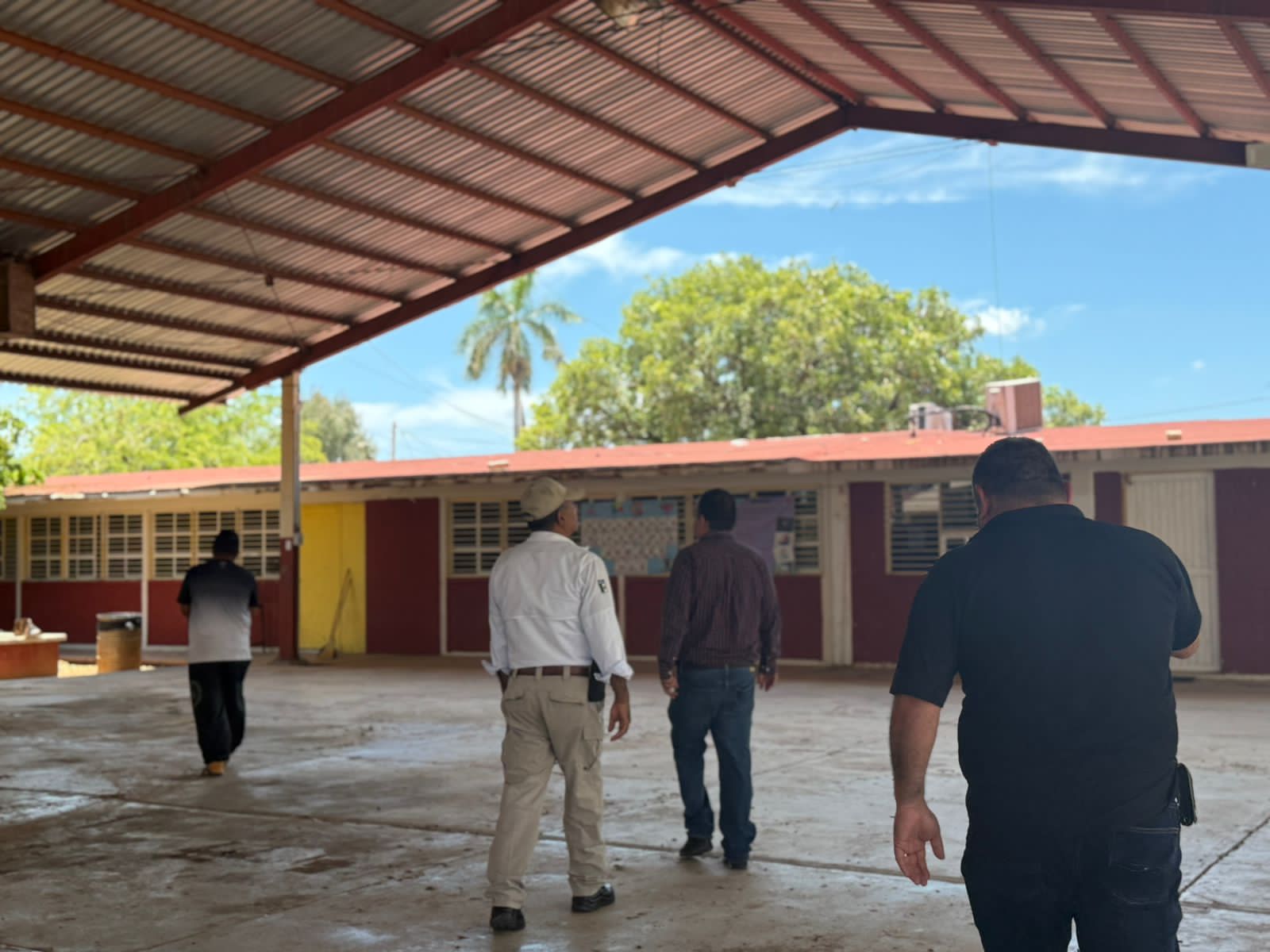 Supervisan albergues ante contingencias en Guamúchil
