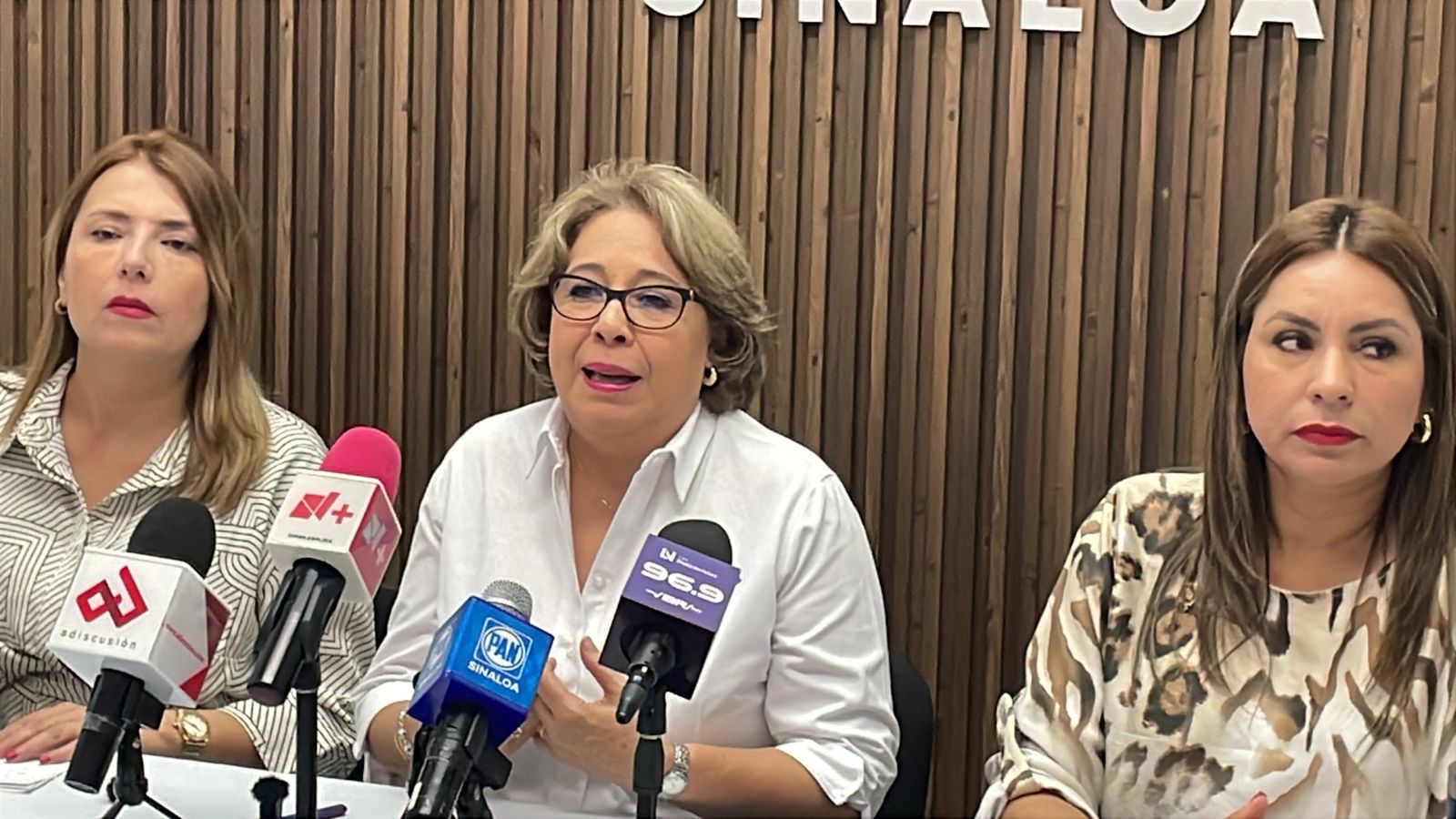 Vía Familia se pronuncia en contra de los uniformes neutros en Sinaloa