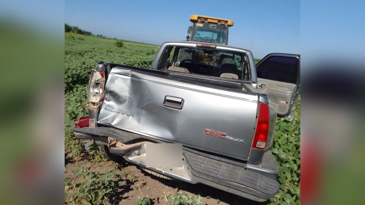 Choque por alcance en la autopista Mazatlán-Culiacán