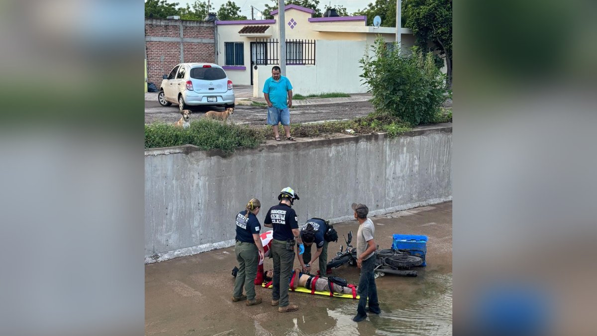 Cae motociclista a un canal tras derrape de moto al sur de Culiacán