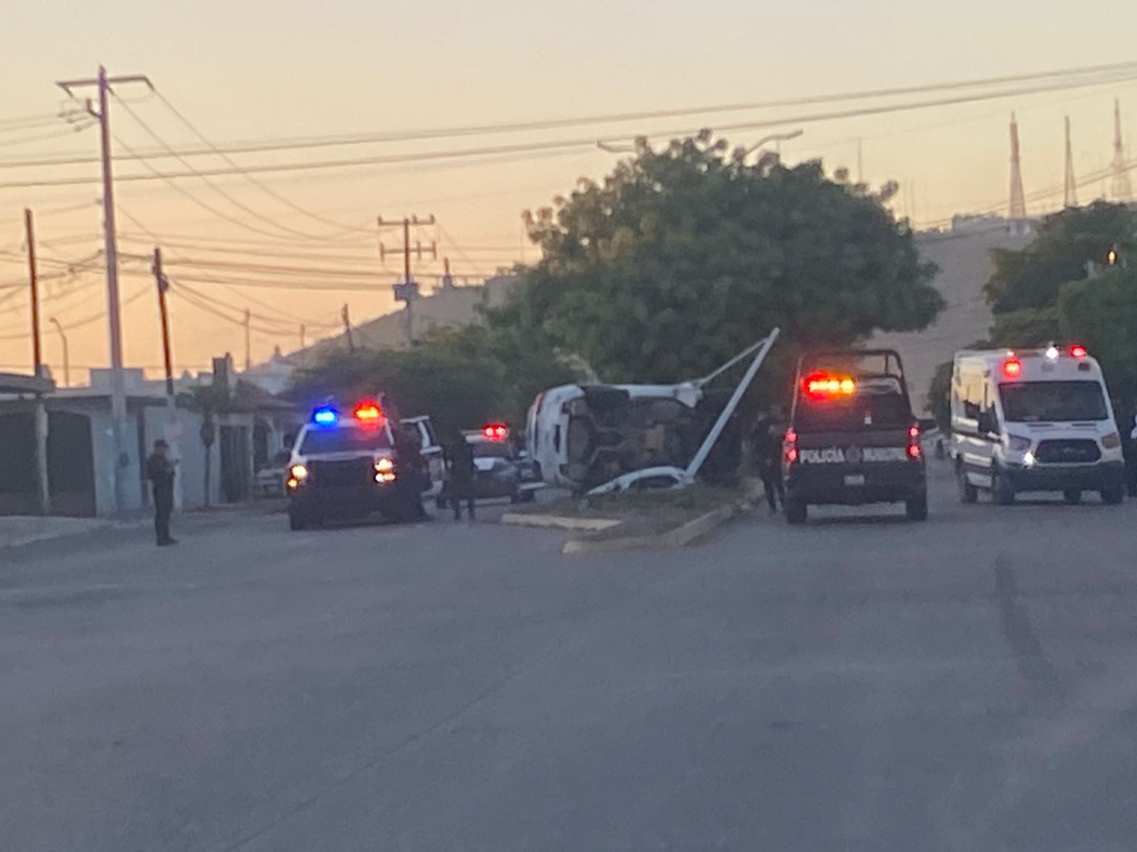accidente en bulevar poseidon en los mochis sin