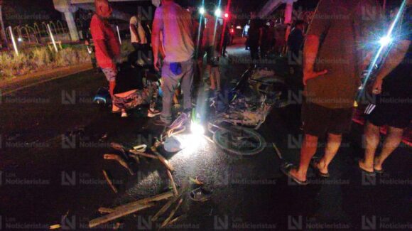 Una persona sin vida y cuatro más lesionadas deja accidente entre motos sobre la México 15, en Ahome