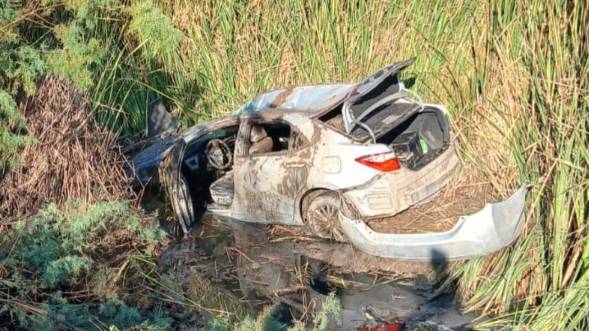 Automóvil Toyota accidentado