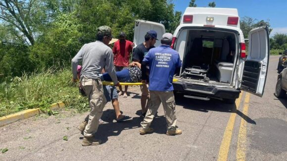 Adultos mayores y un bebé resultan heridos tras accidente en moto rumbo a La Amapa