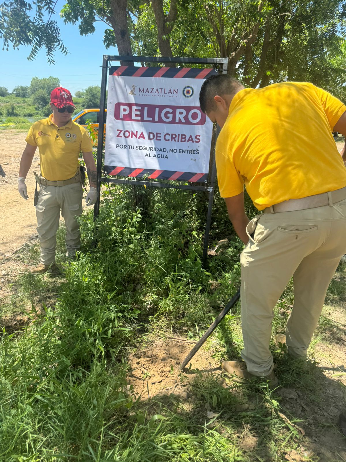 Instalan señalética en el río Presidio, de Mazatlán