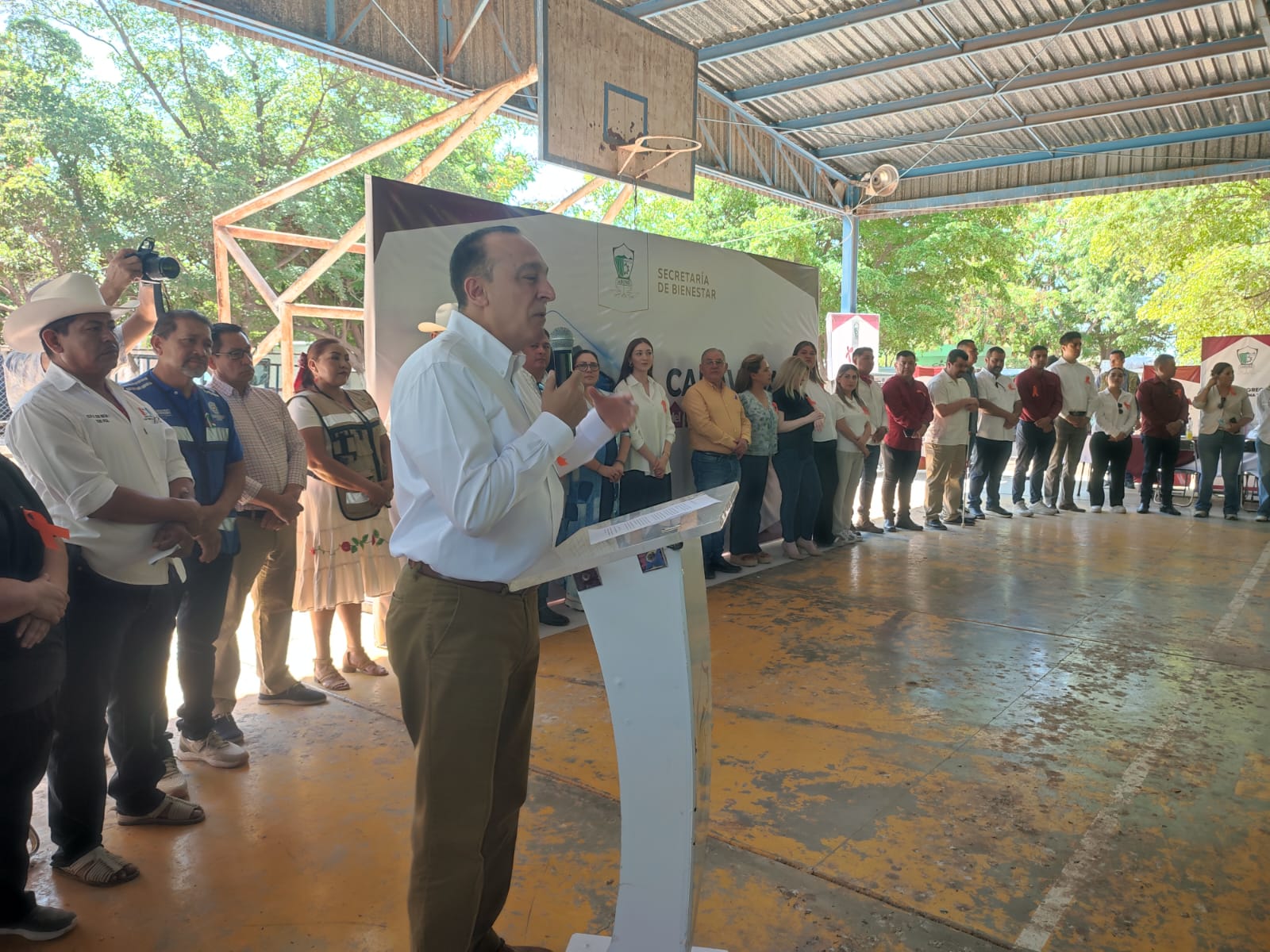 Ohuira recibe la caravana del Bienestar; ciudadanos agradecen los beneficios que llegan a sus comunidades