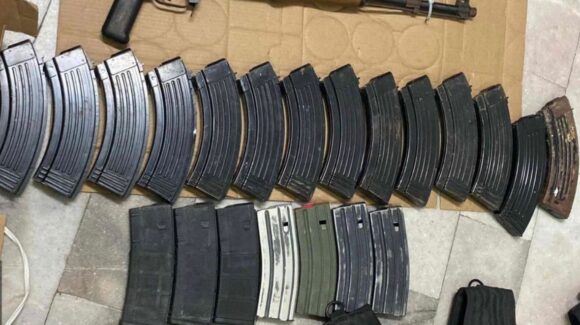 Golpe al crimen organizado en Elota; aseguran droga, armas y equipo táctico