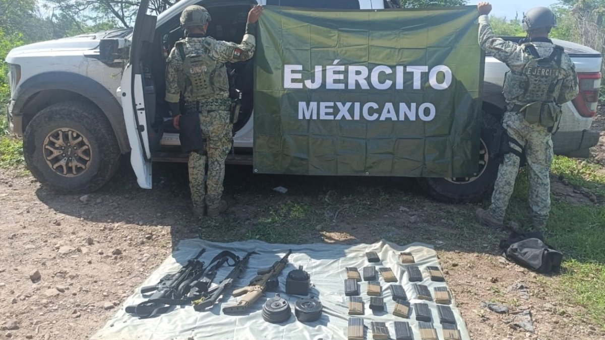 armamento y vehiculos en operativos en elota y rosario