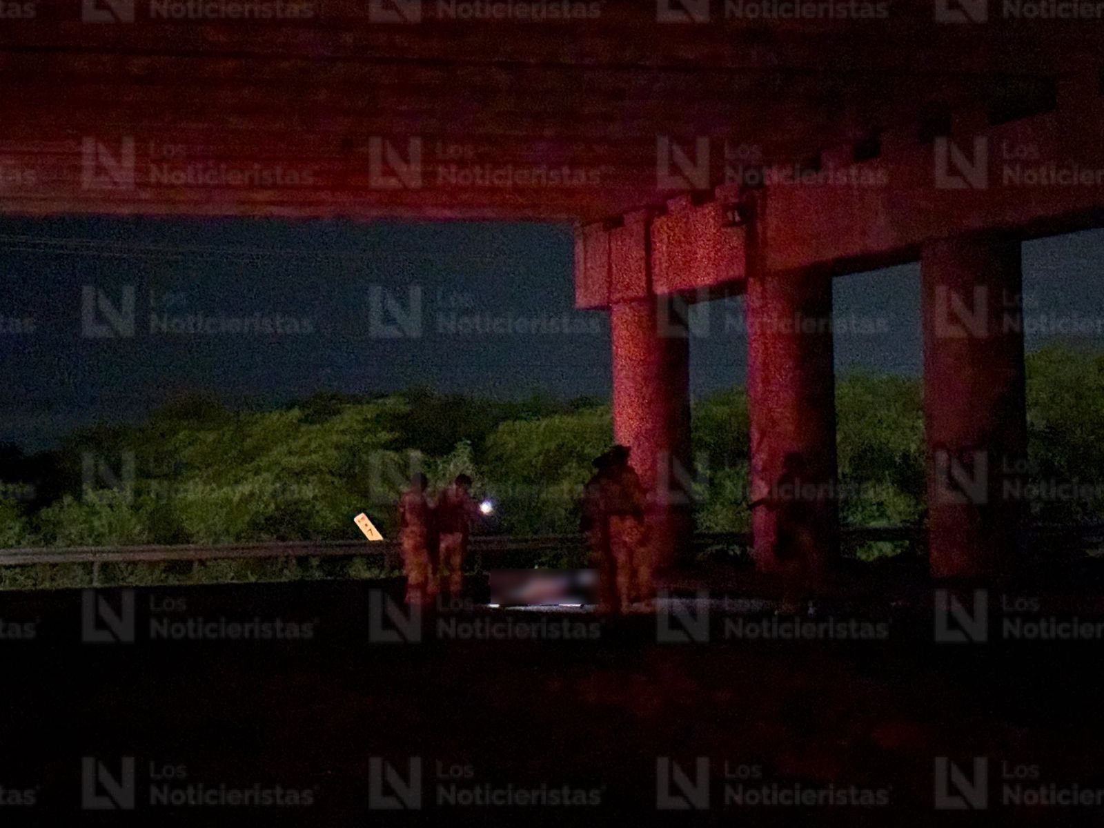 Arrojan un cuerpo debajo de un puente por "La Costerita", en Culiacán