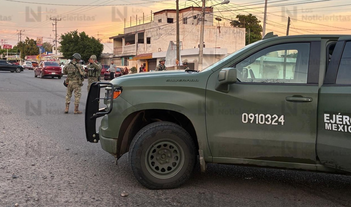 Asesinan a balazos a motociclista en la colonia Aquiles Serdán, en Culiacán