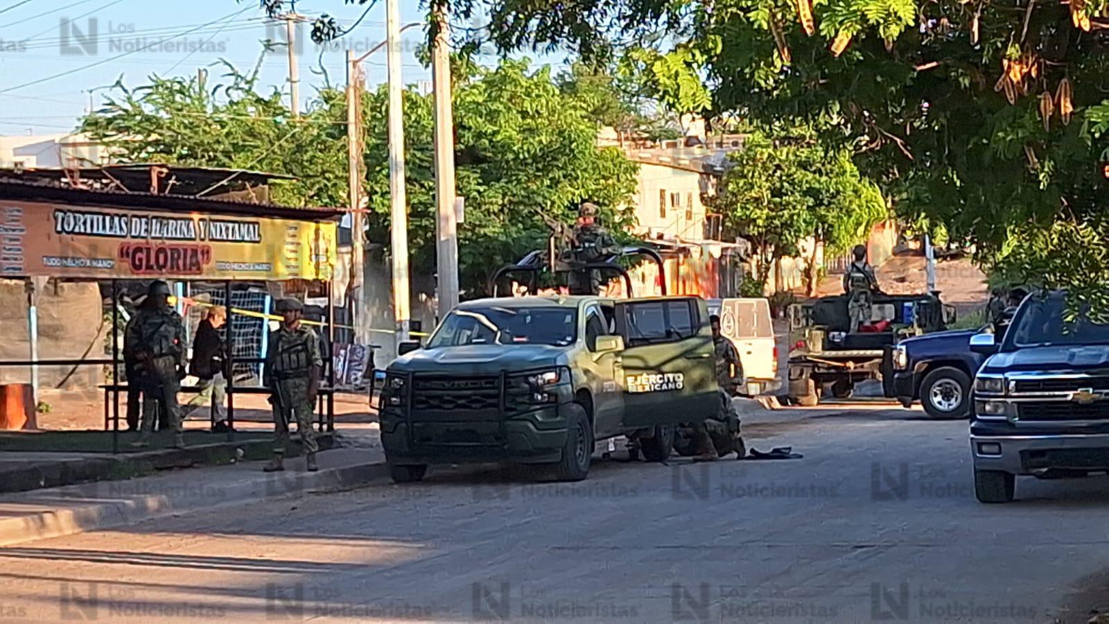 Atacan a balazos a hombre mientras fumaba en Rincón del Parque, Culiacán