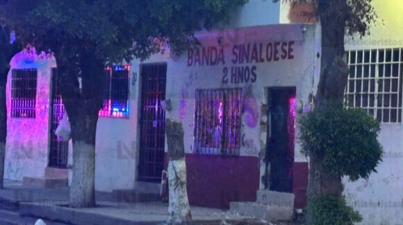 Atacan a balazos un local de música de banda en la zona Centro de Culiacán
