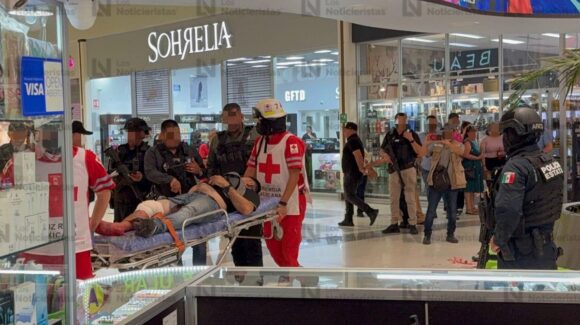 ¡Son hermanos! Un ‘levantado’ y un herido de bala deja atentado en conocida plaza al norte de Culiacán