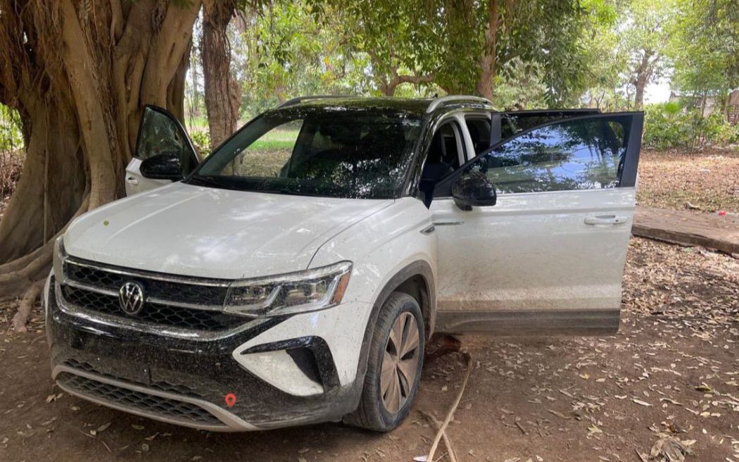 auto con explosivos armas y equipo tactico en navolato