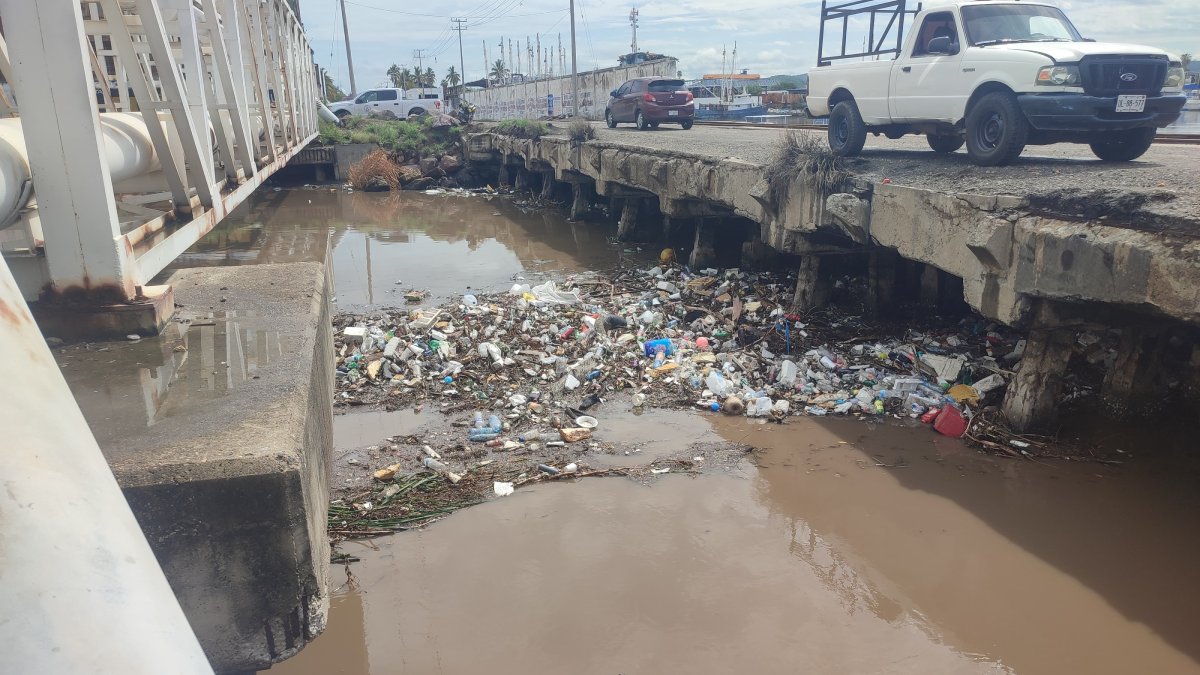 Biobarda en Mazatlán evitó que más de 10 toneladas de basura fueran a dar al mar: MazConsciencia