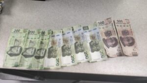 Intentan depositar billetes falsos en tienda de Los Mochis