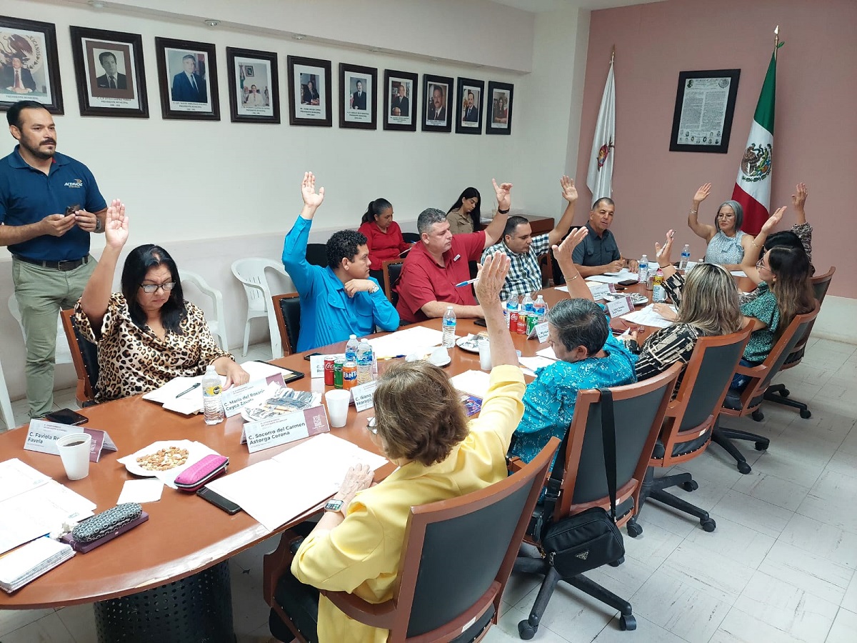 Cabildo da certeza jurídica a la donación del terreno donde se ubica el taller municipal en Salvador Alvarado