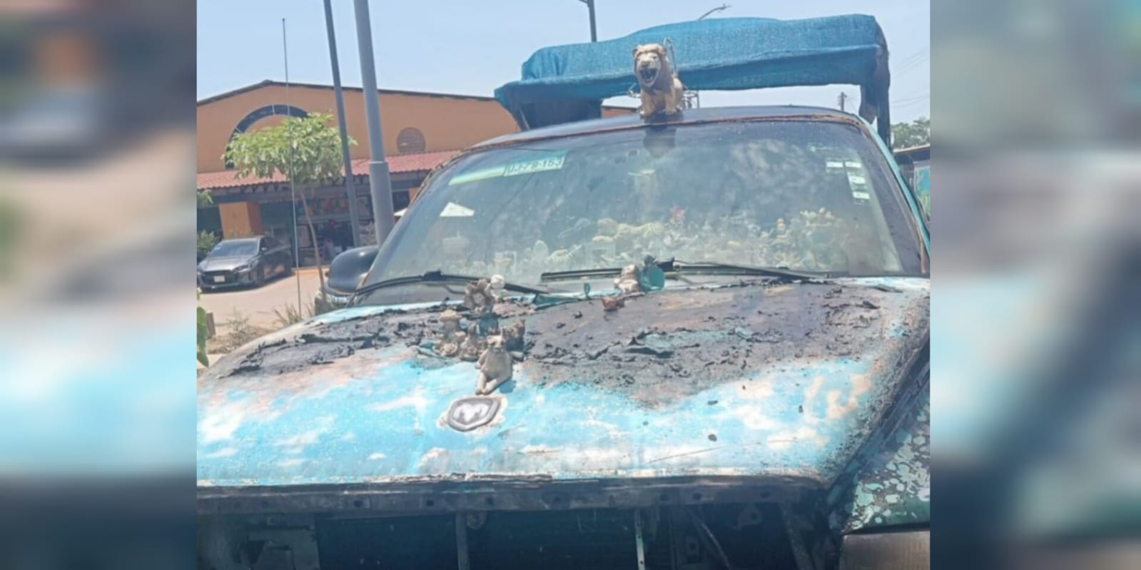 Se registra incendio de camioneta en la Flores Magón de Mazatlán
