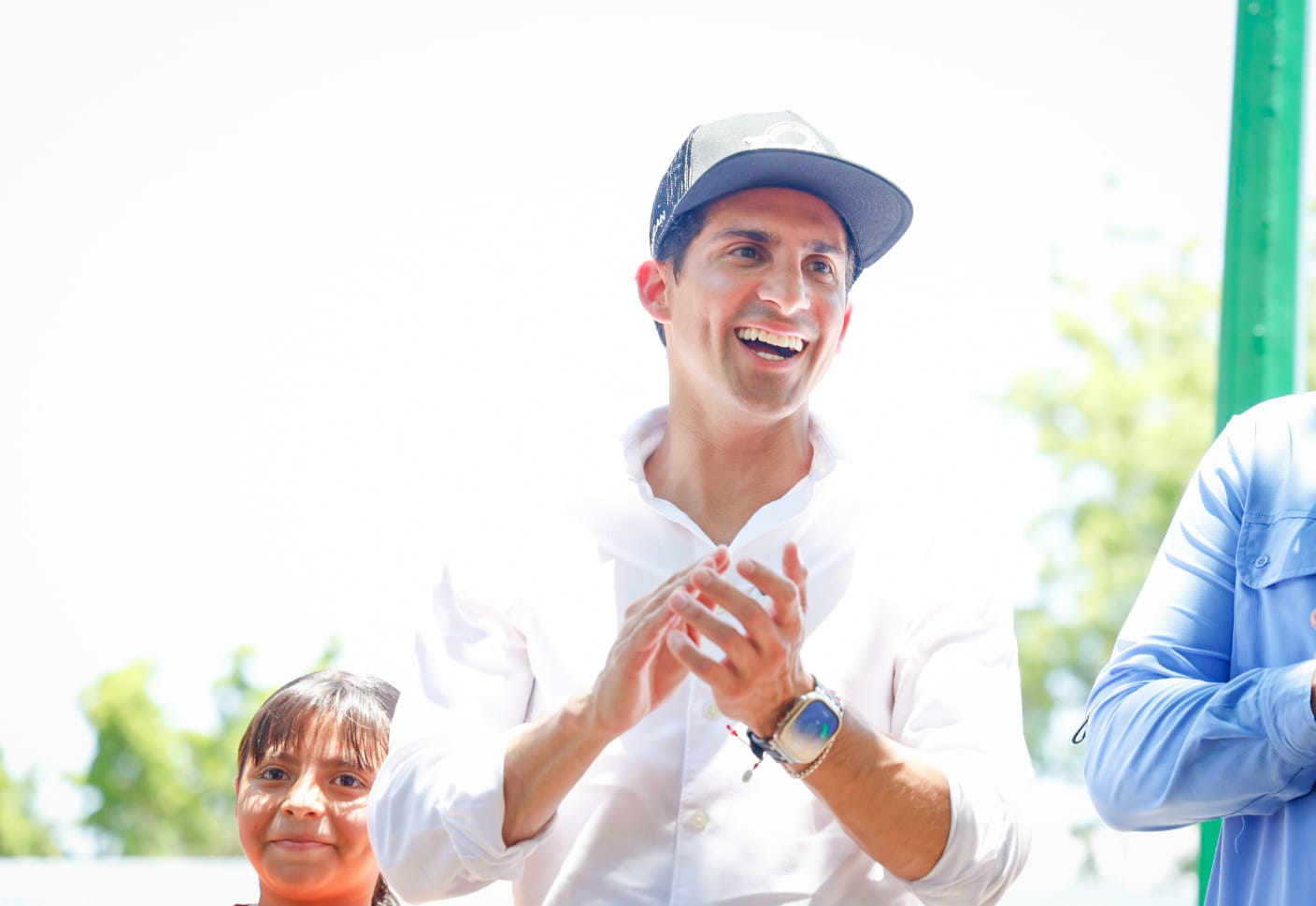 "Que el deporte llegue a más colonias": Rommel Pacheco entrega cancha rehabilitada en Culiacán