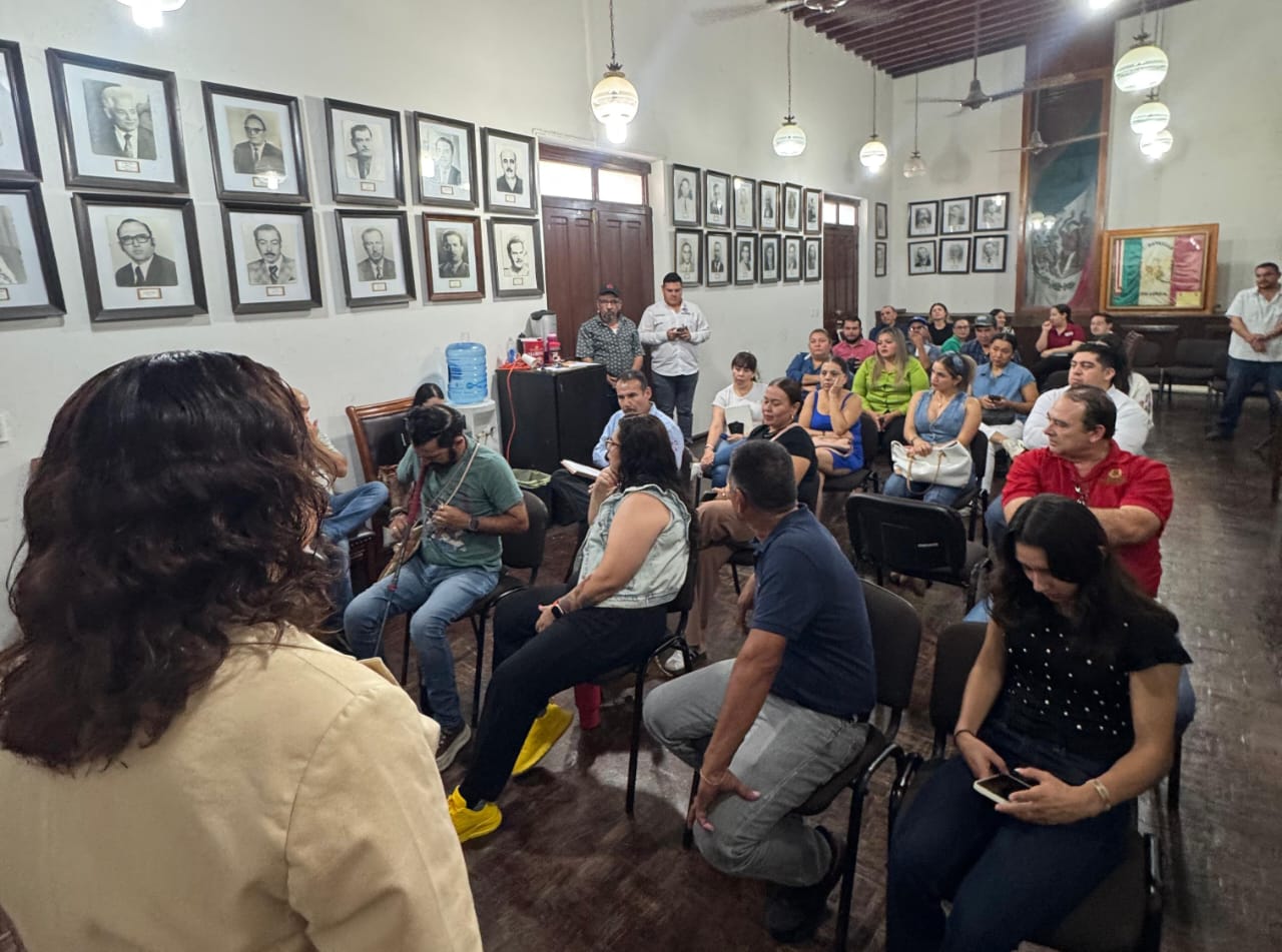 capacitan a prestadores de servicios turísticos