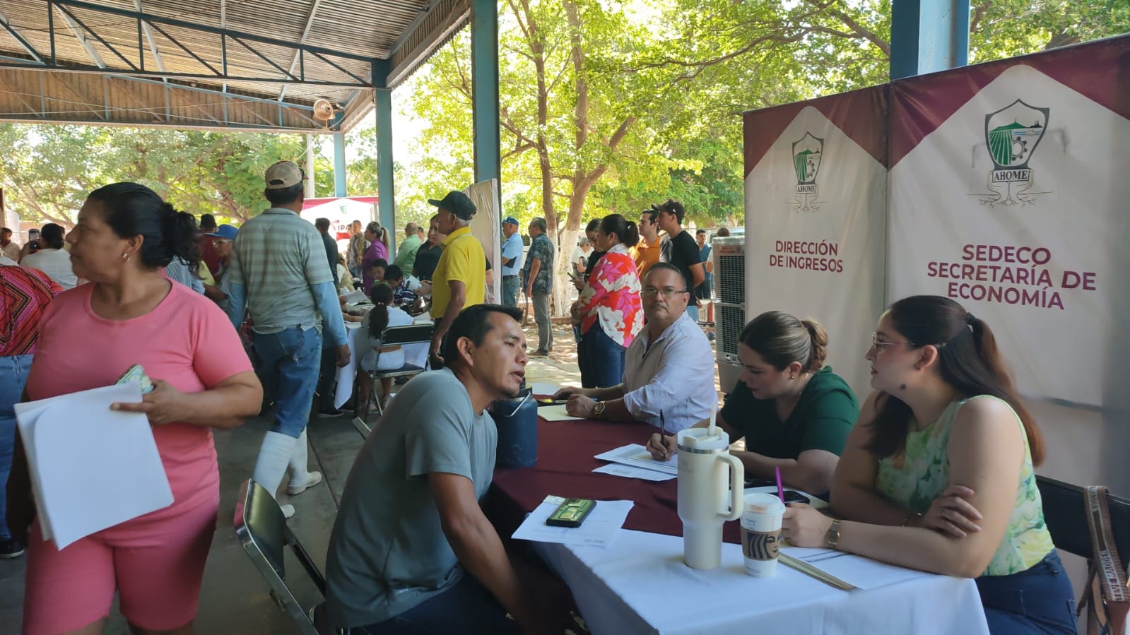 Ohuira recibe la caravana del Bienestar; ciudadanos agradecen los beneficios que llegan a sus comunidades