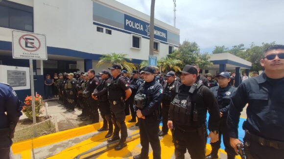 Con aumento del 8 por ciento, policías de Ahome celebran su día