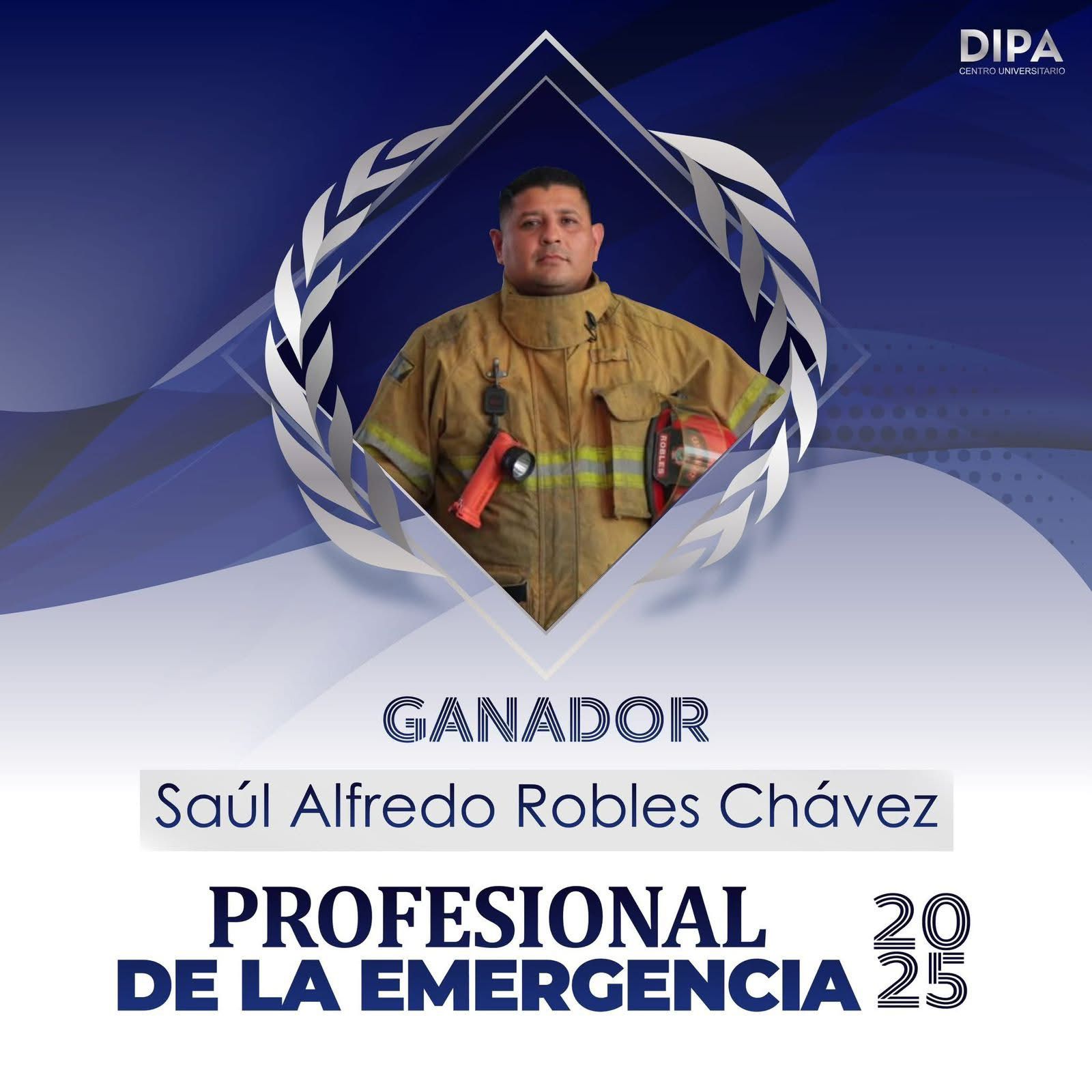 Saúl Robles, comandante de Bomberos de Mazatlán, gana Premio Nacional Profesional de la Emergencia