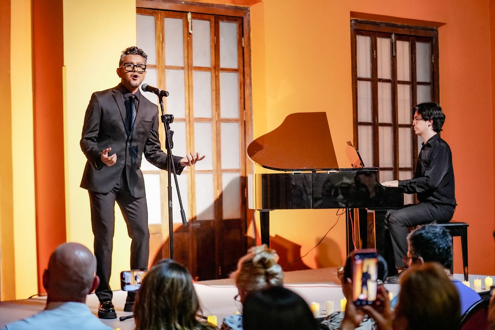 ‘Romance en el Puerto’: Una noche de amor, música y solidaridad que conmovió Mazatlán